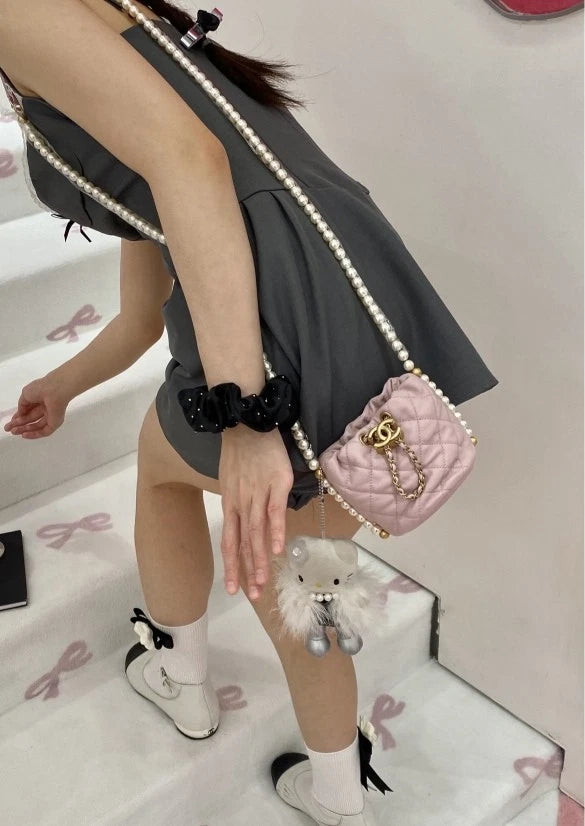 CHANEL Pink Mini Pearl Chain Drawstring Bucket Bag For Women