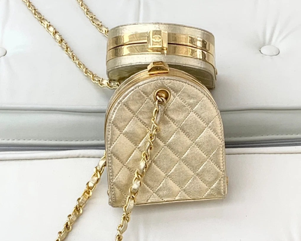 CHANEL Vintage Calfskin Gold Shoulder Bag Crossbody Bag Women S