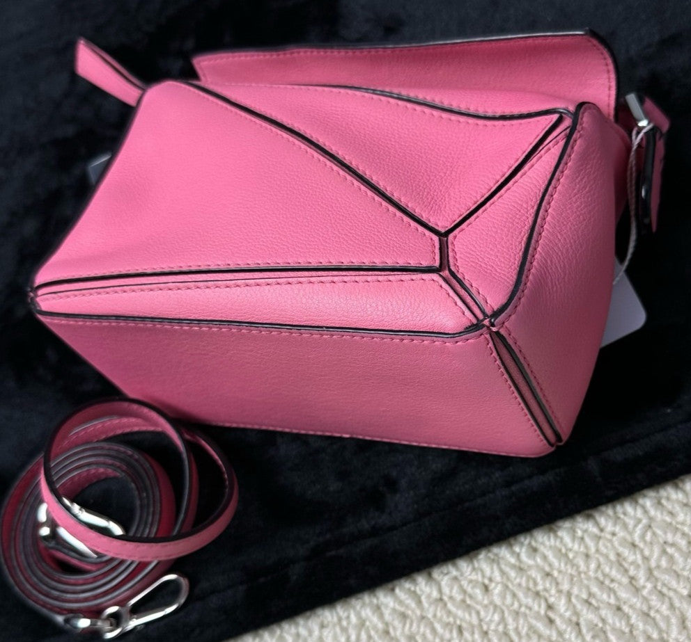 Loewe Mini Puzzle Calfskin 2ways Shoulder Crossbody Bag Classic Pink