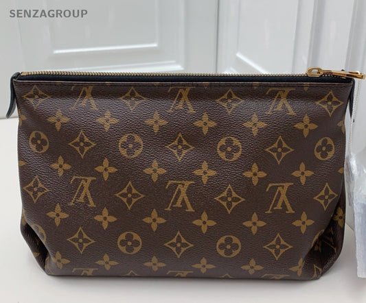 Louis Vuitton Monogram Clutch Brown Gold Unisex Adults Classic