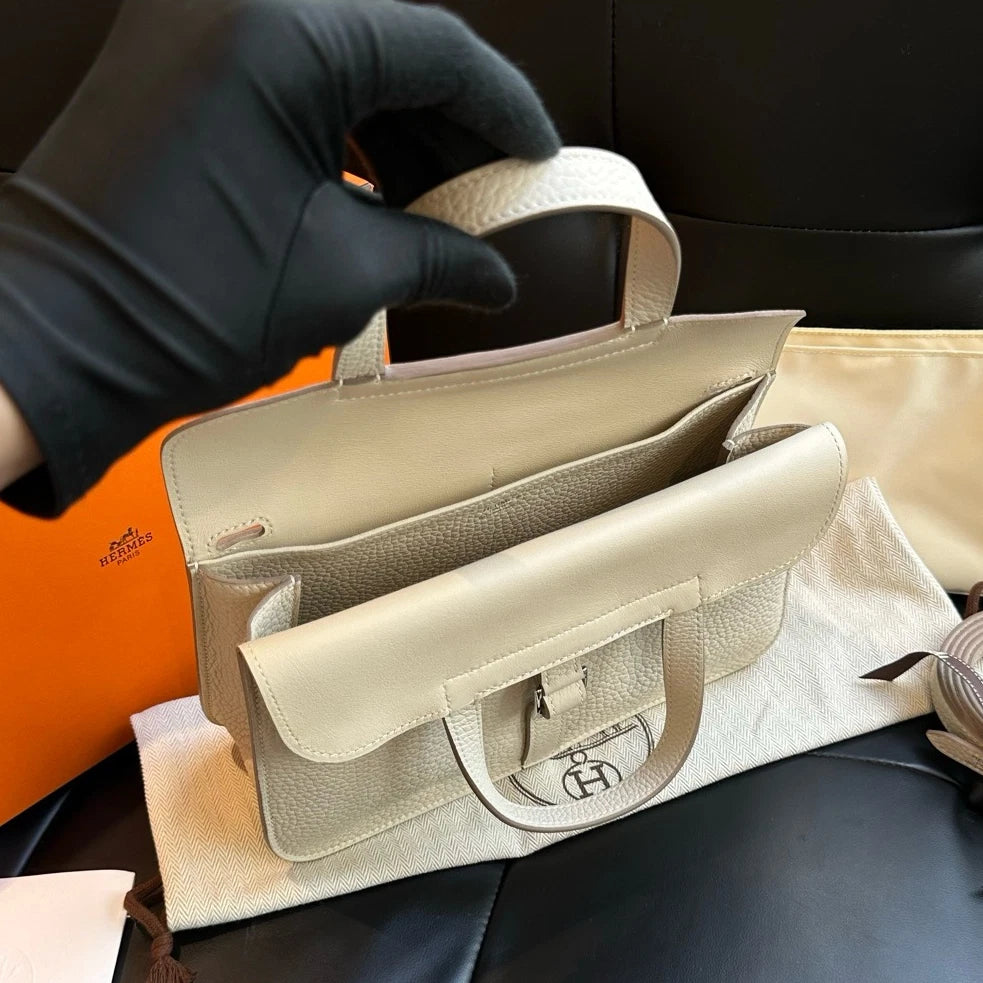 Excellent Condition Hermes Halzan 2Way White Handbag Crossbody Silver Hardware