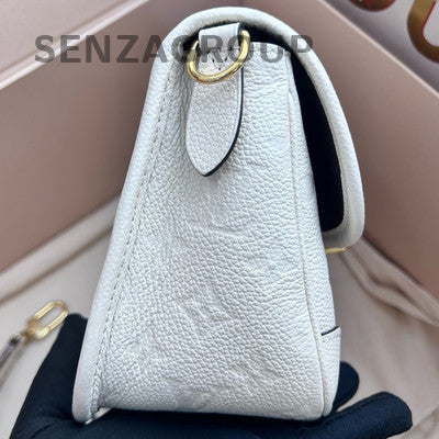 Louis Vuitton Monogram Baguette Shoulder Bag - Classic & Fashionable