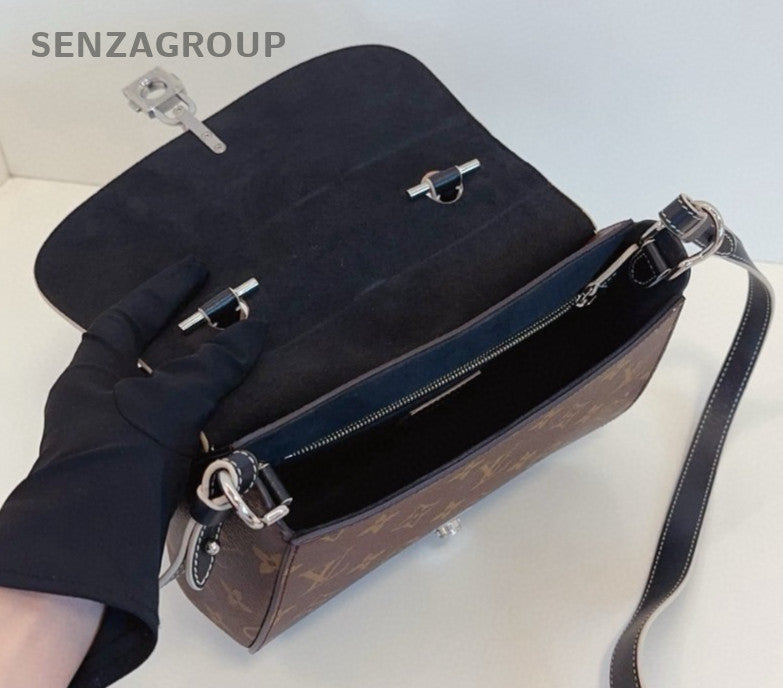 Louis Vuitton Monogram Chain It PM 2WAY Handbag Crossbody