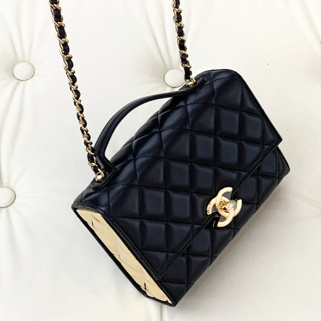 Chanel Lambskin Diamond Chain Shoulder Crossbody Bag Black Gold Hardware Women S