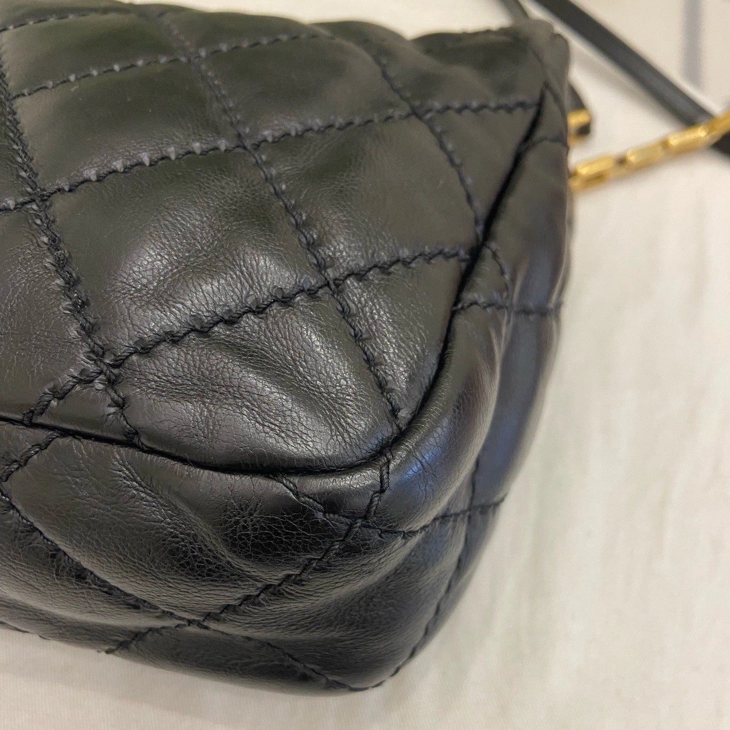 Chanel Classic Flap Diamond Chain Shoulder Crossbody Black Gold Used Women