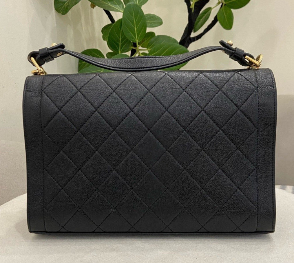 Chanel Label Click Calfskin Chain Shoulder Bag Crossbody Black Gold Women