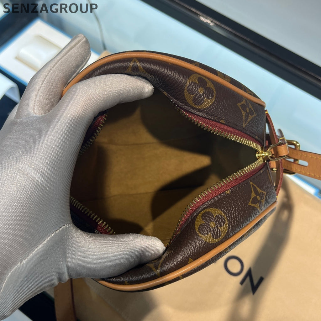Louis Vuitton Boîte Chap Monogram Shoulder Crossbody Bag Brown Classic Women