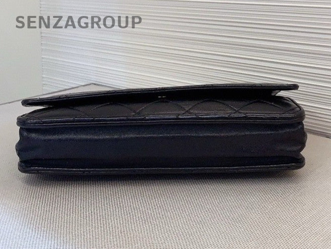 CHANEL Classic Wallet woc Black gold Crossbody bag