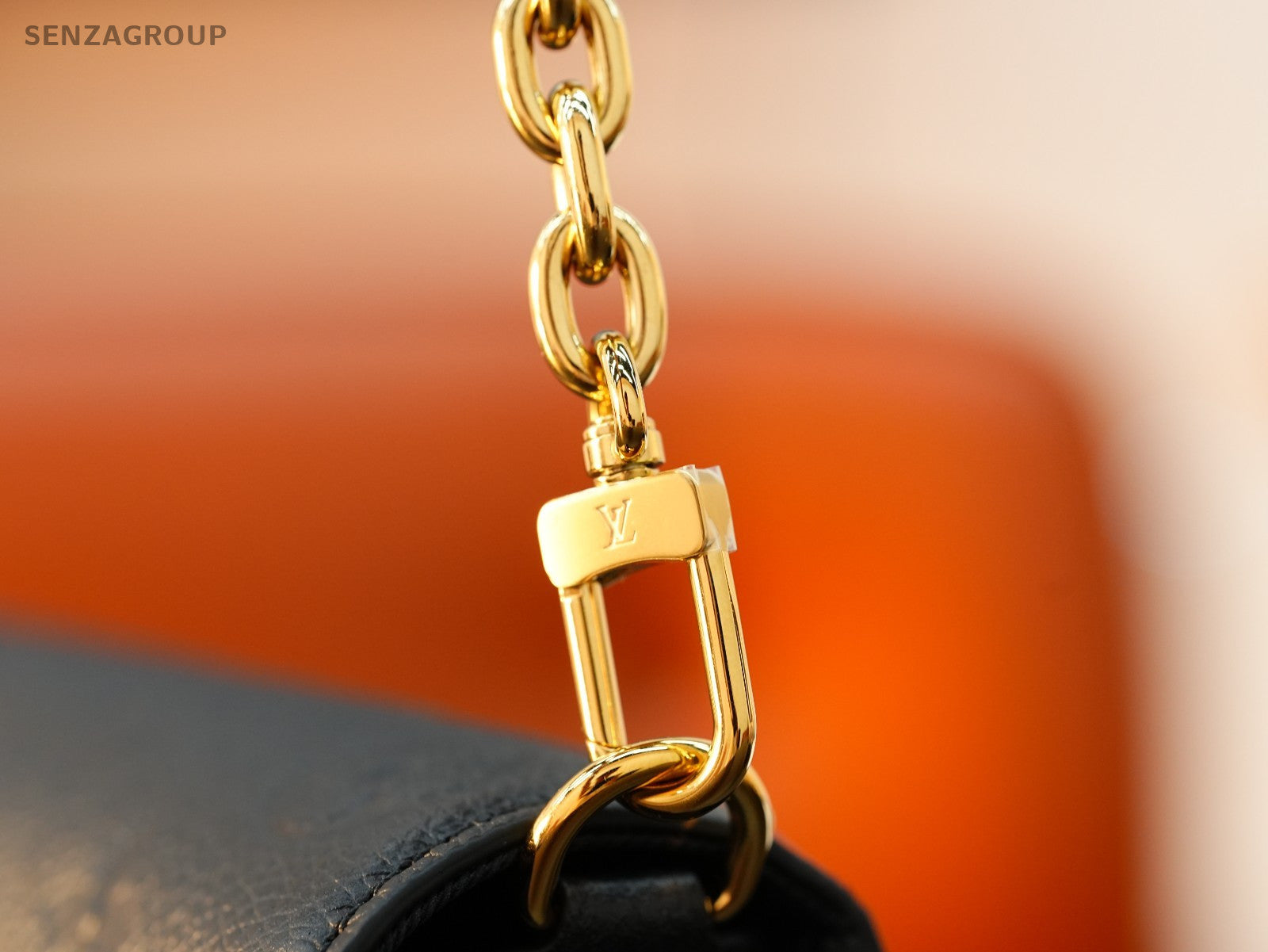 Louis Vuitton Pochette Metis Monogram Empreinte Chain bag Almost Brand NEW
