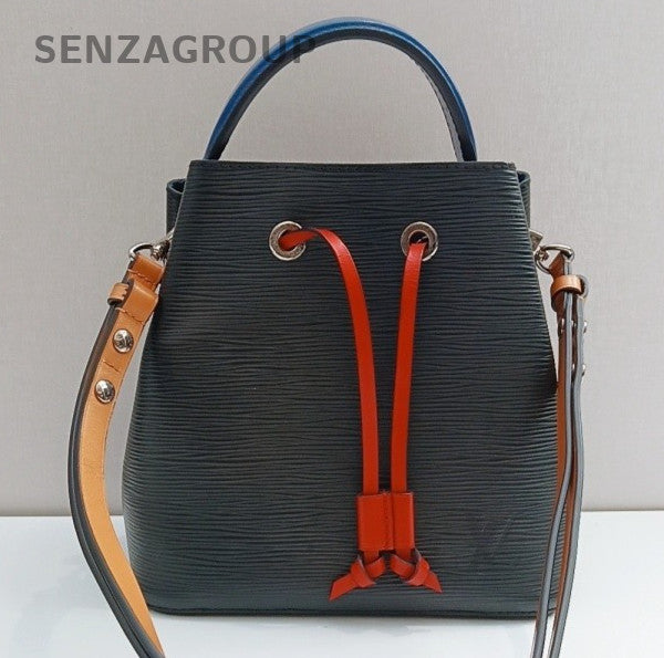 Louis Vuitton Bucket BB Epi Top Handle Bag Crossbody Black Silver Women Classic
