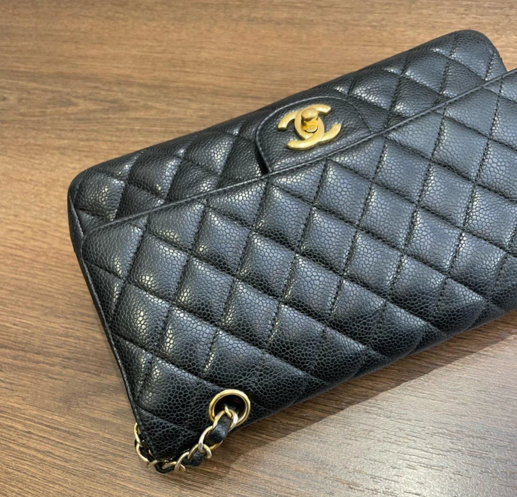 Chanel Classic Flap MM Turn Lock Shoulder Bag Crossbody Bag Women