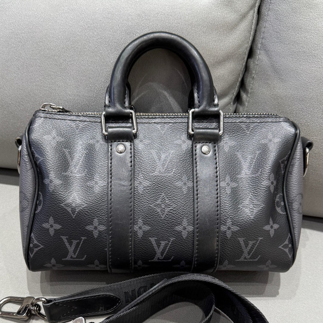 Louis Vuitton Keepall 25 Black Silver Hand Carry Shoulder Bag Unisex Classic