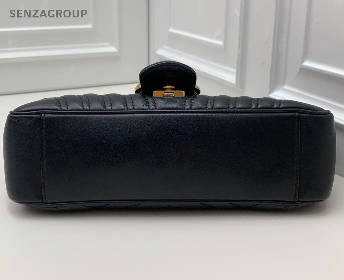 Gucci Marmont26 Chain Shoulder Bag Crossbody Black Gold Used Women Classic