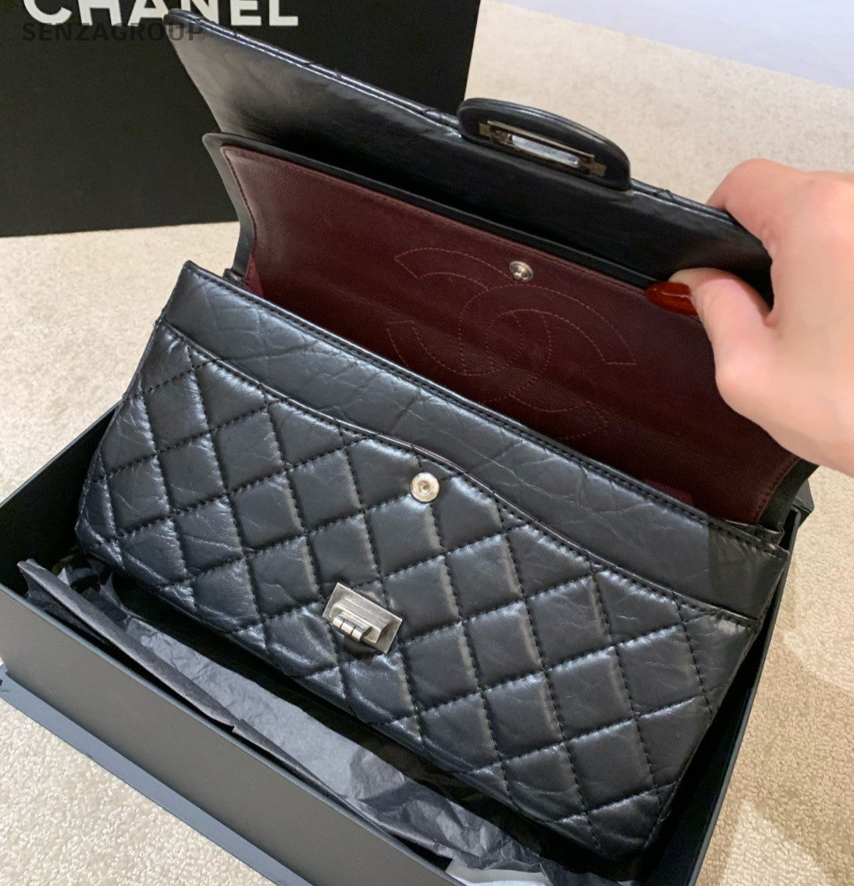 Chanel Diamond MM Chain Calfskin Shoulder Bag Black Silver Women Classic