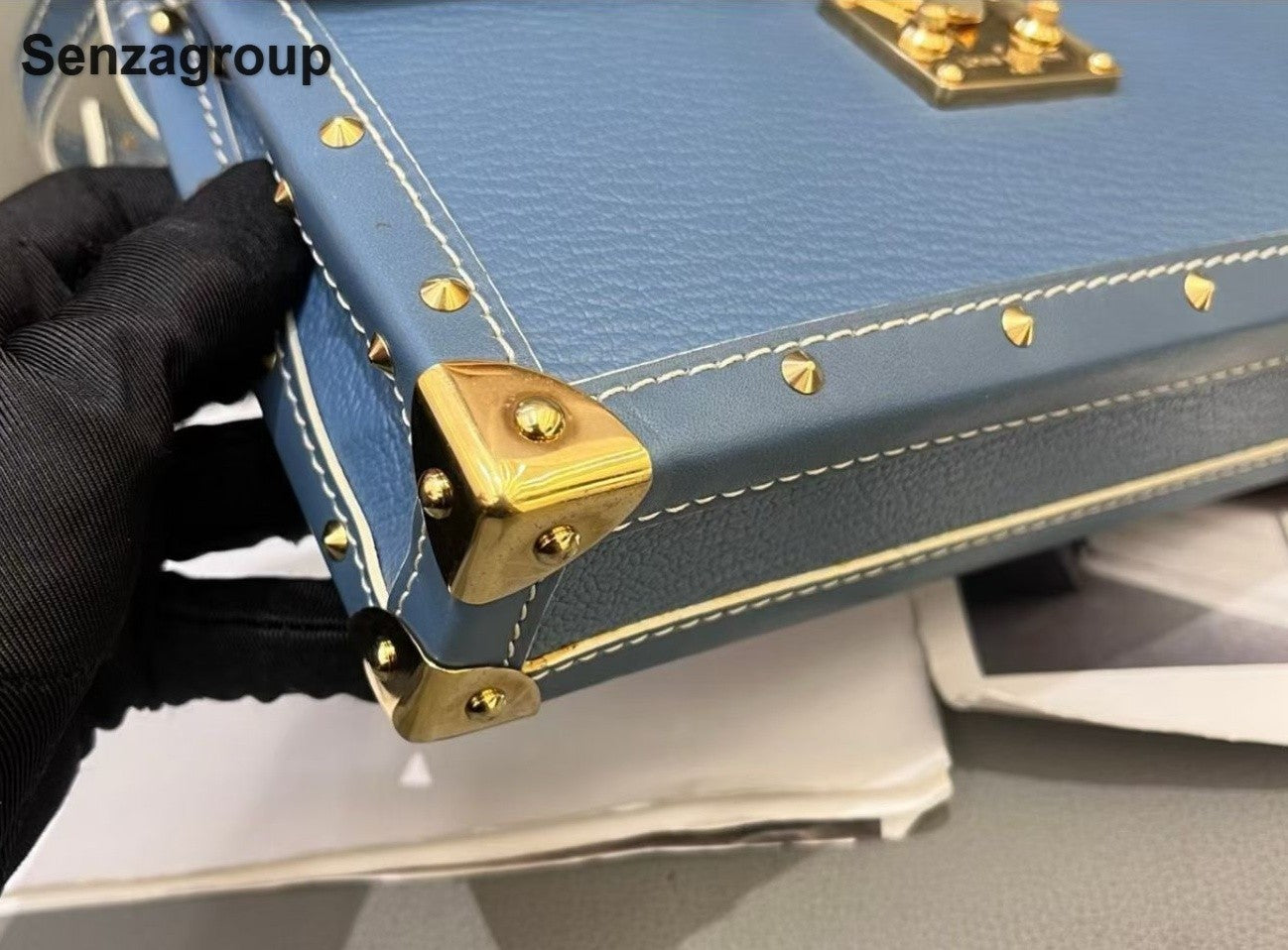 Louis Vuitton Suhali PM Lambskin Shoulder Bag Blue Gold Used Women Classic