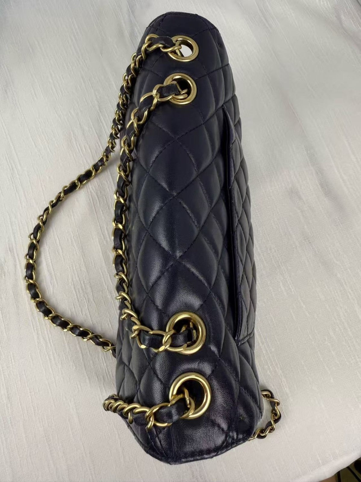 CHANEL Classic Flap MM Lamskin Chain Shoulder bag Crossbody Black-blue Women