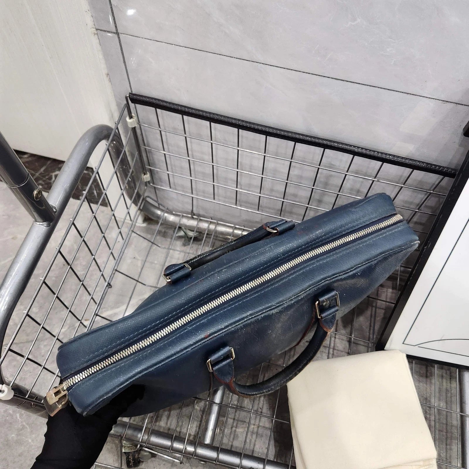 Louis Vuitton Blue Epi Leather Women's Handbag Laptop Briefcase