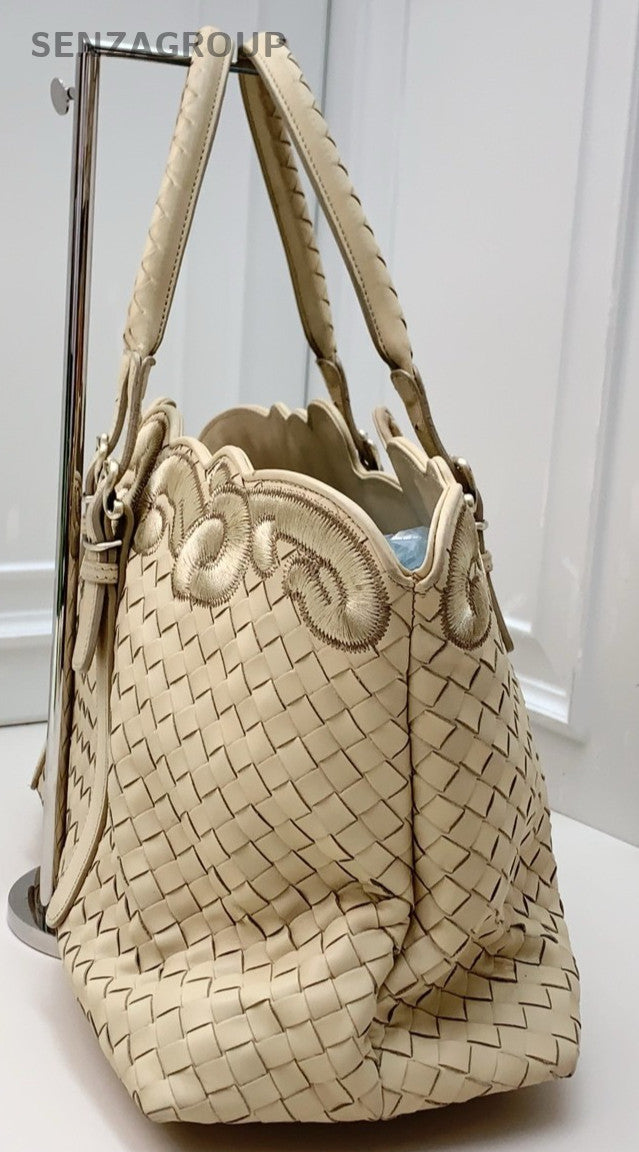Bottega Veneta Embroidered Pattern Shoulder Tote Bag Cream Women