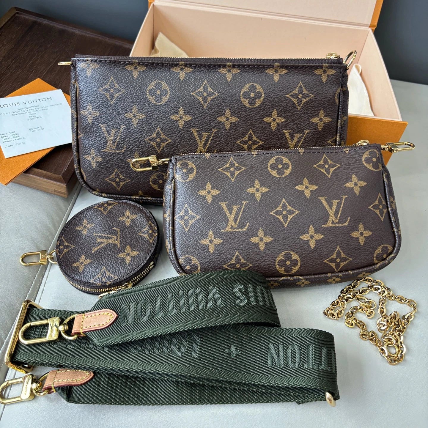 Louis Vuitton Multi Pochette Accessoires Monogram Canvas Shoulder Bag Crossbody