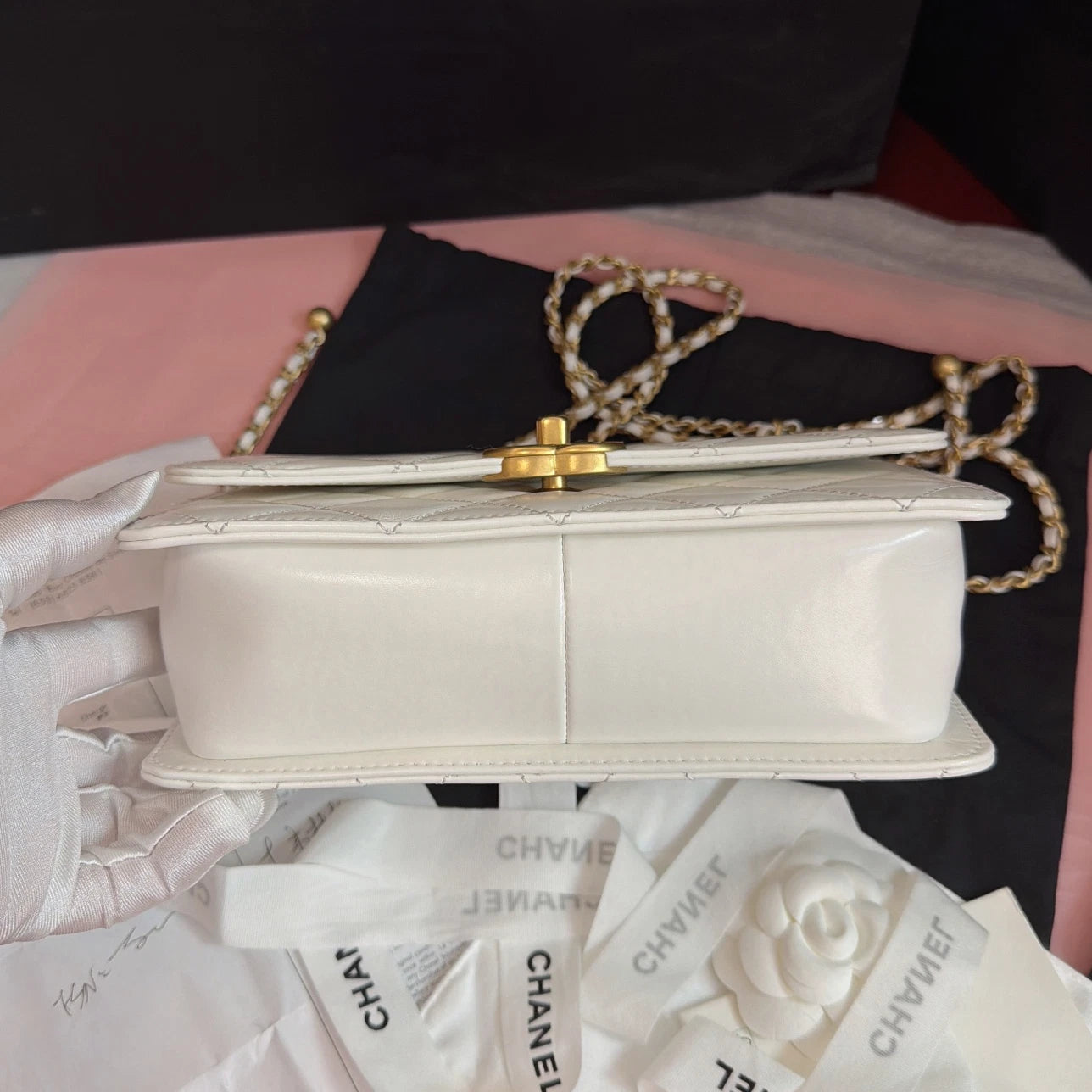 Chanel Diamond Calfskin Chain Shoulder Crossbody White Gold Women Classic