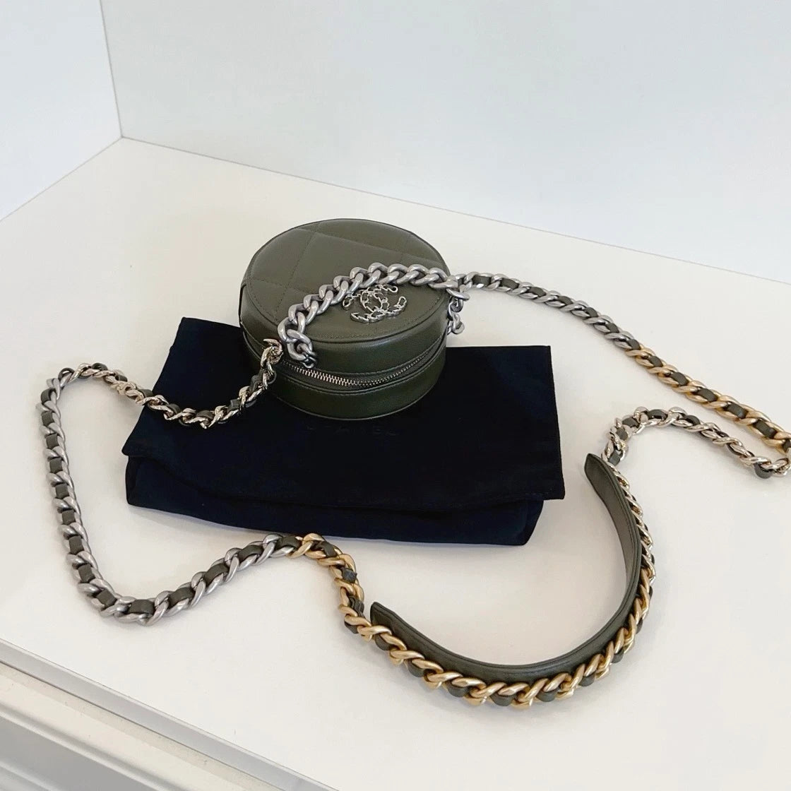 Chanel 19Bag Round Bag Chain Top Handle Shoulder Crossbody Green Gold Women