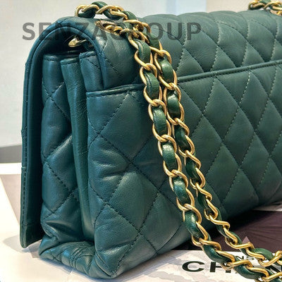 Chanel Classic Flap Bag Green Gold Hardware Quilted Chain Shoulder Bag