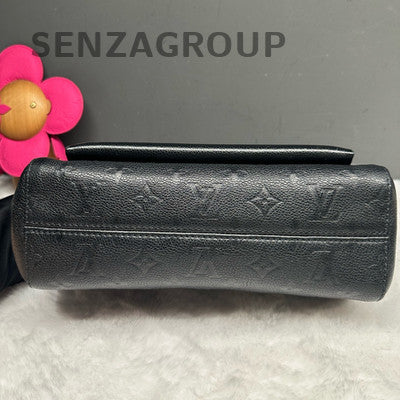 Louis Vuitton Black Gold Monogram Vivienne Medium Chain Crossbody Bag