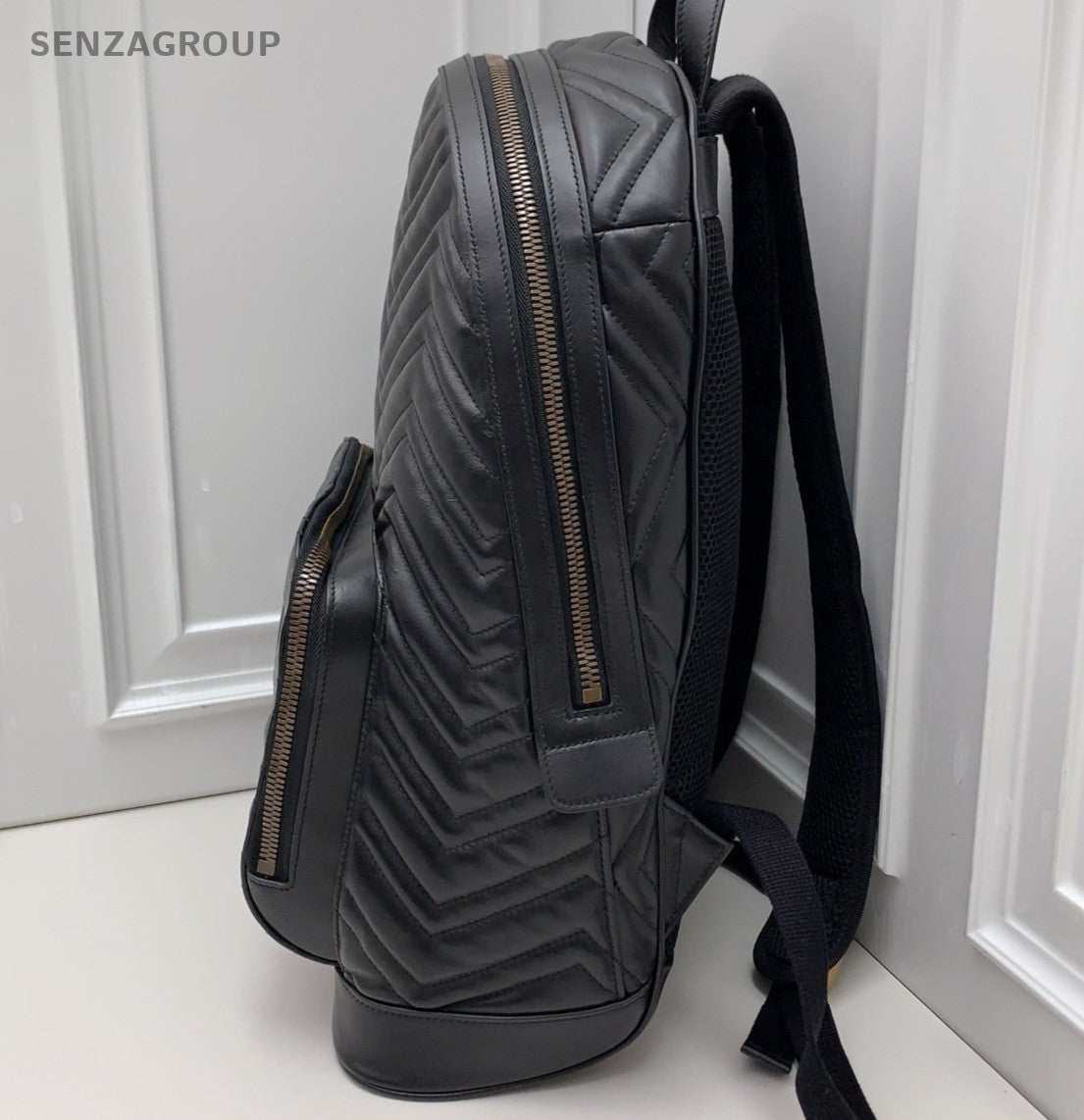 Gucci Backpack Calfskin Black Gold Unisex Adults Classic