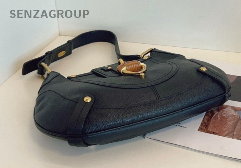 Ferragamo Hobo Horseshoe buckle Shoulder bag Women Black