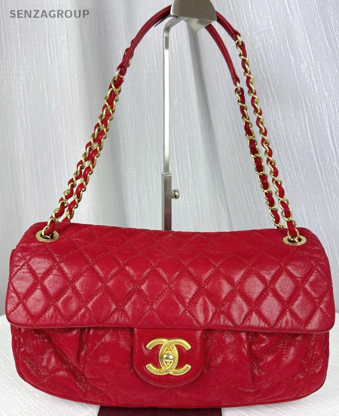 CHANEL Classic Flap Chain Shoulder bag Women Red Gold
