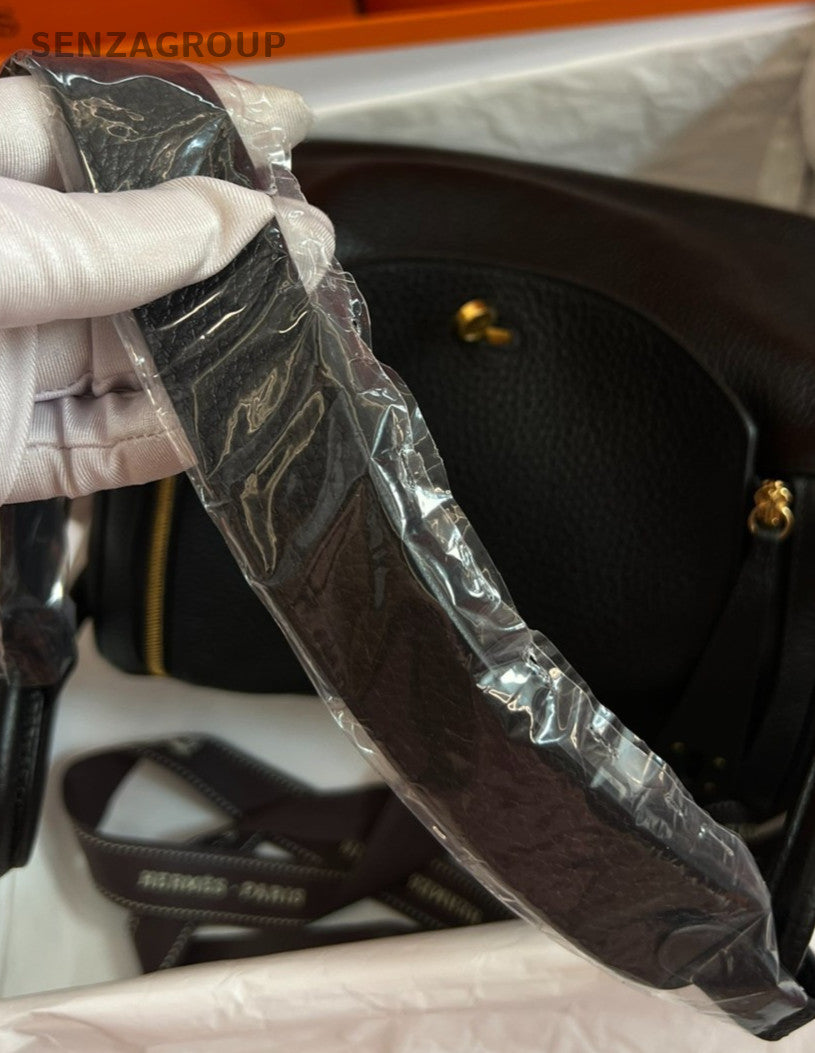 Hermes Lindy26 Shoulder Bag Black Gold Used Women Classic Designer