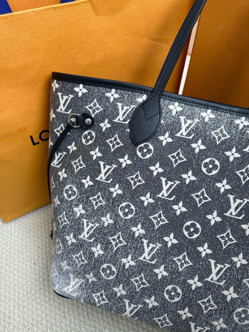 Louis Vuitton Neverfull Denim Black White Tote Bag Excellent