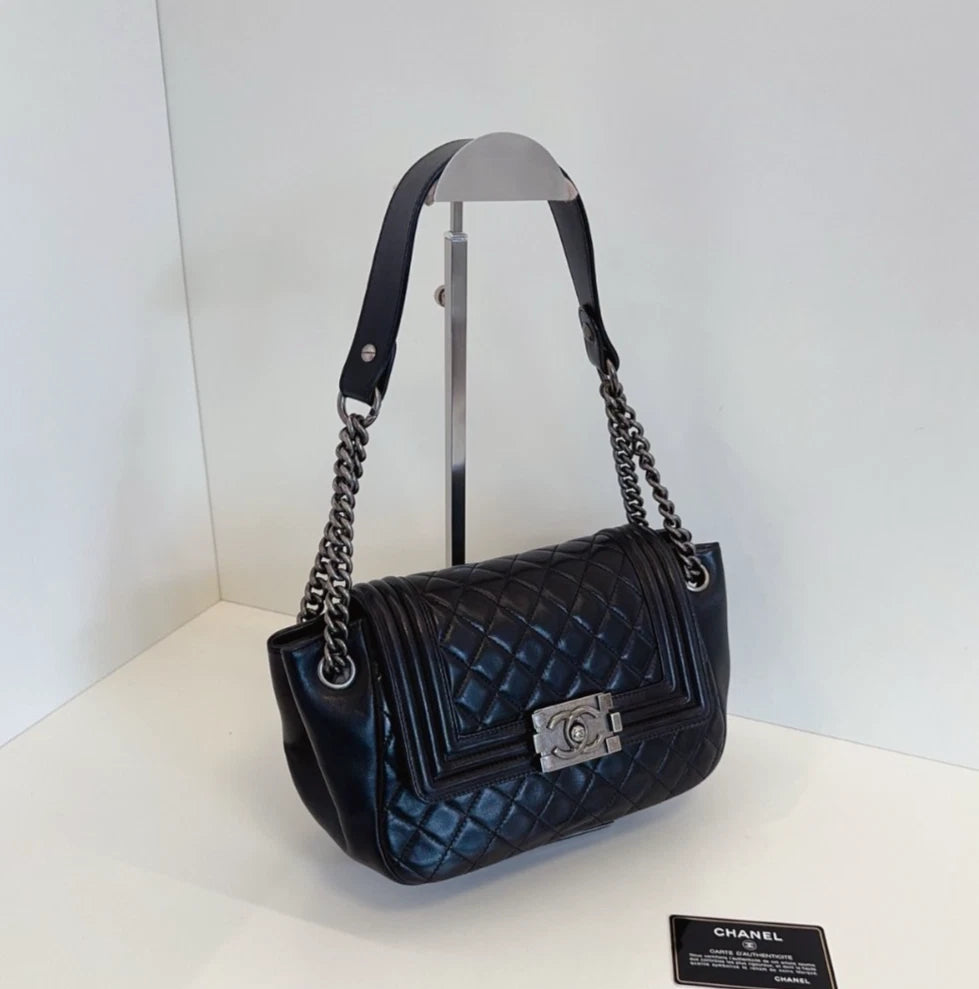 Chanel Leboy Tote Diamond Shoulder Bag Chain Black Women Fashion