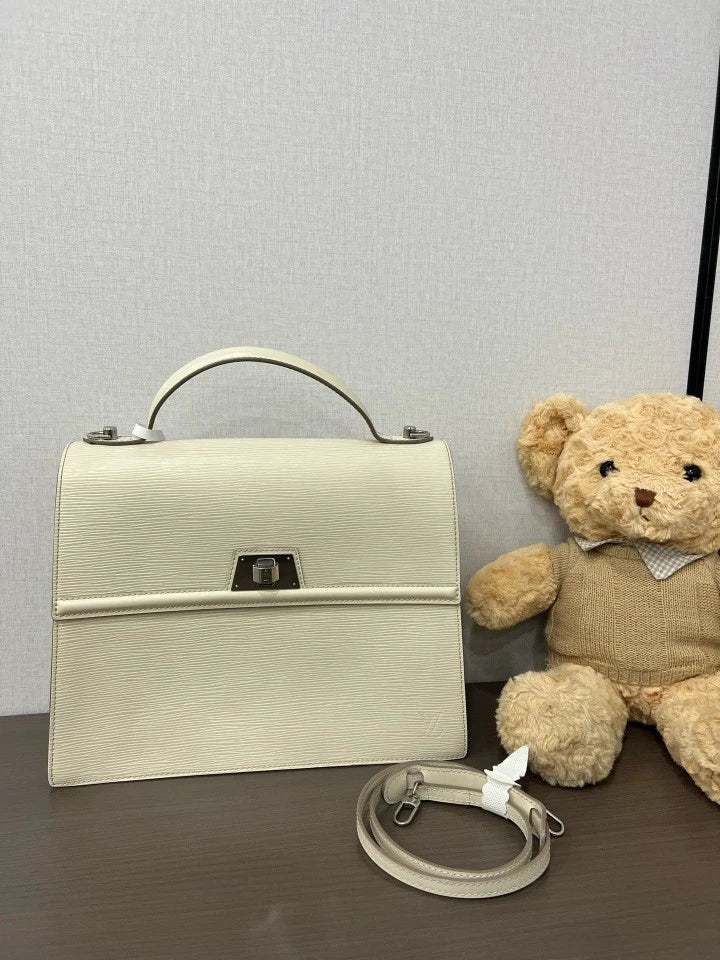 Louis Vuitton Sevigne Medium Epi Handbag Shoulder Bag For Women