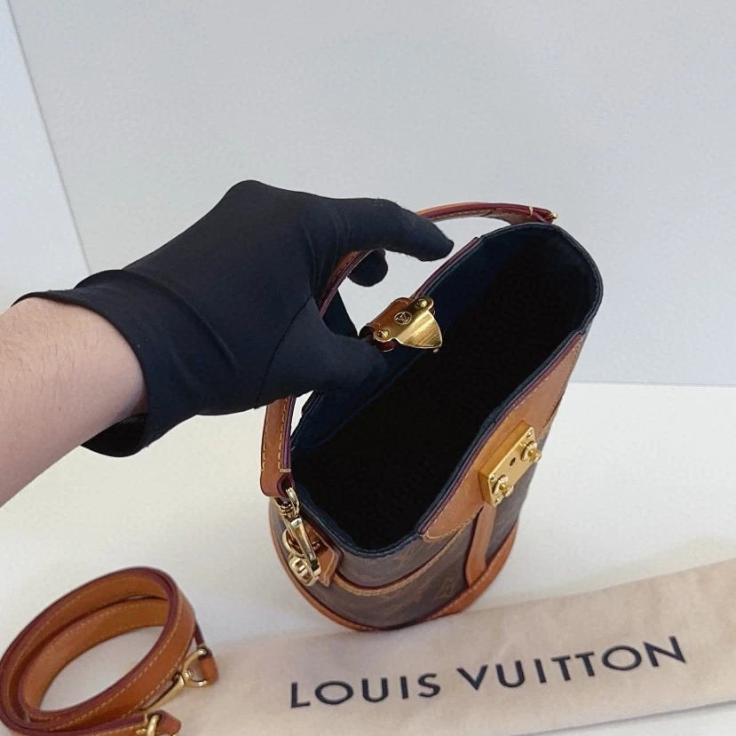 Louis Vuitton Duffle Bag Monogram Top Handle Shoulder Crossbody Brown Gold Women