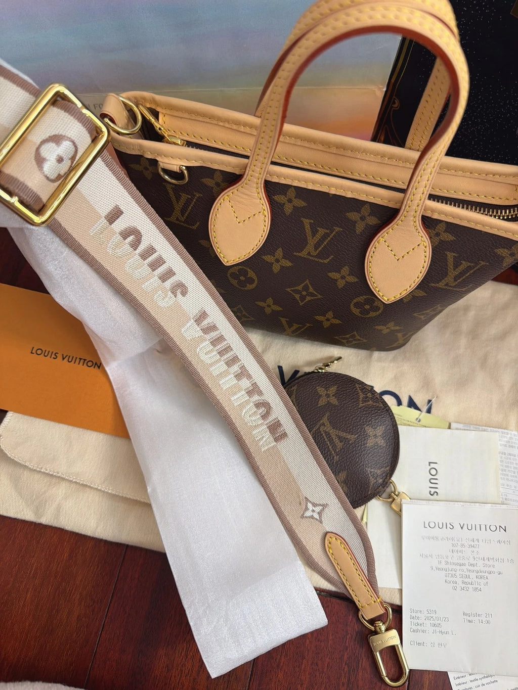 Excellent Louis Vuitton Neverfull BB Monogram Beige Strap Handbag Crossbody