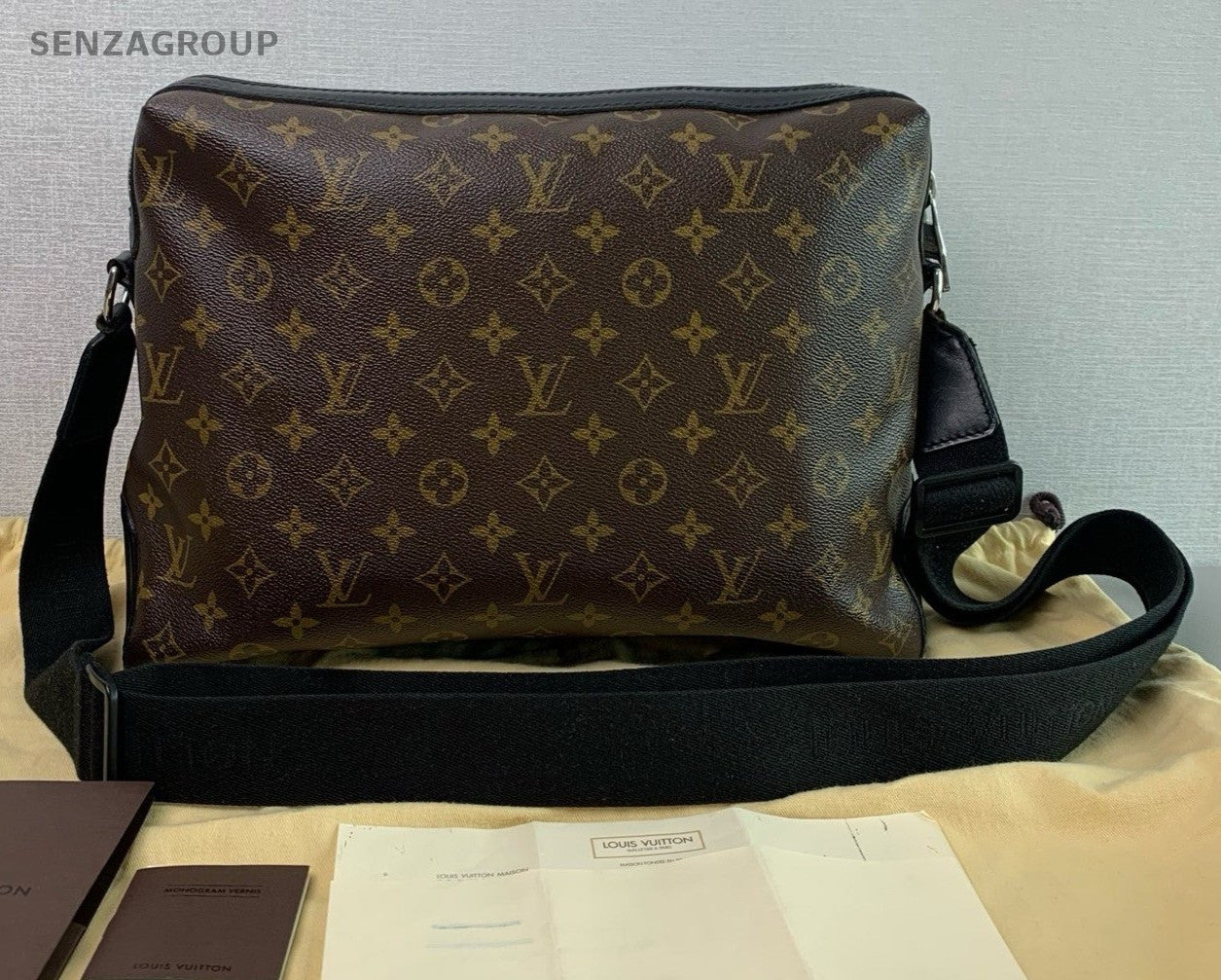 Louis Vuitton Monogram Torres Man‘s Briefcase Crossbody bag