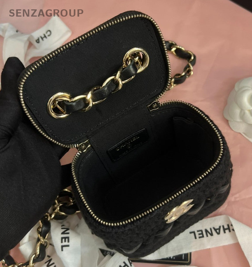 CHANEL Vanity Box mini Fur Leather Chain Shoulder bag Crossbody Women Black Gold