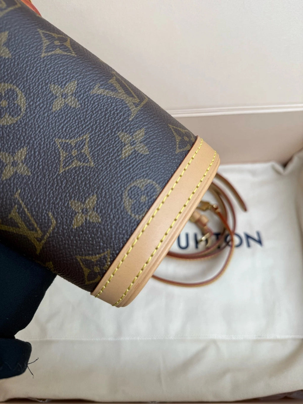 Louis Vuitton Fold Me Pouch Mini Monogram Canvas Crossbody Bag
