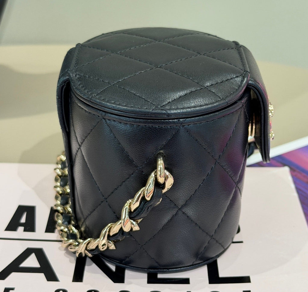 Chanel Lambskin Diamond Vanity Chain Crossbody Black Gold Women Classic Fashion