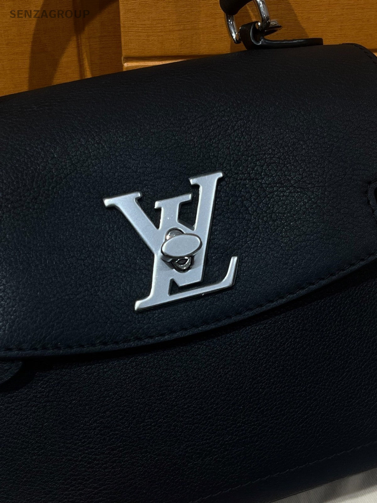Louis Vuitton lockme ever Top Handle Shoulder Crossbody Bag Women Black