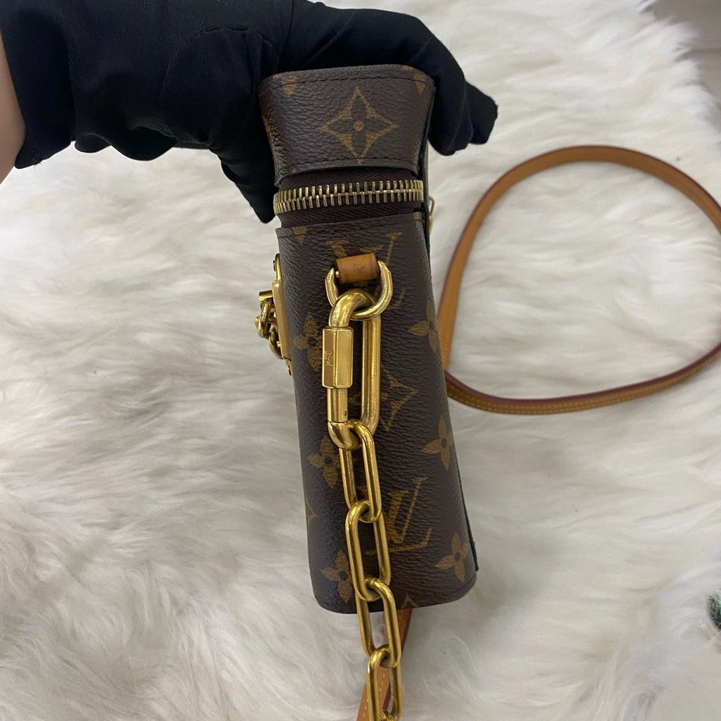 Louis Vuitton Monogram Brown Phone Bag Gold Buckle Crossbody Classic Women