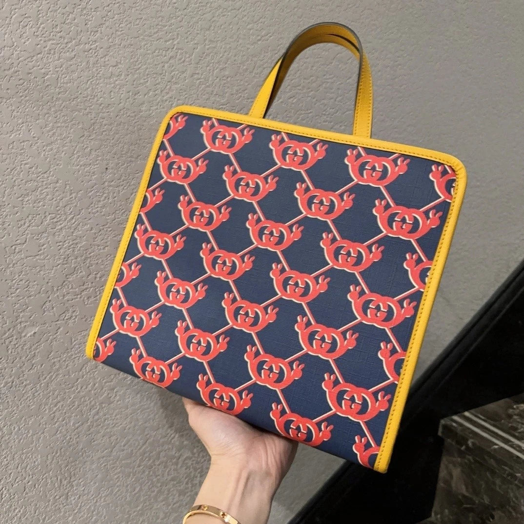 Gucci GG Logo Canvas Tote Bag For Women