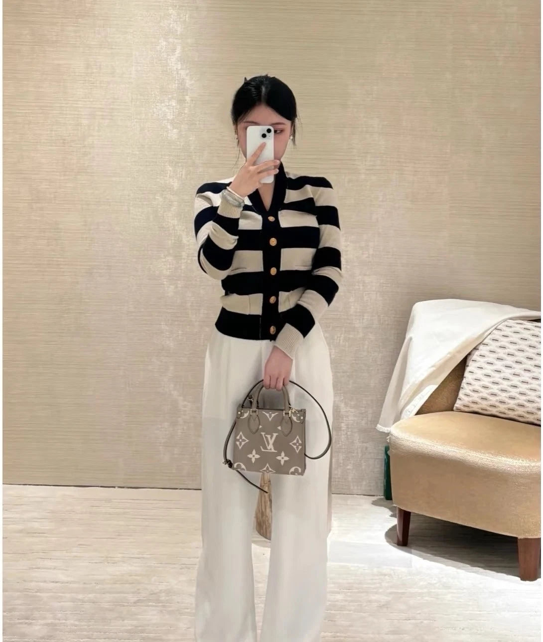 Louis Vuitton Onthego BB Gray Tote Bag For Women