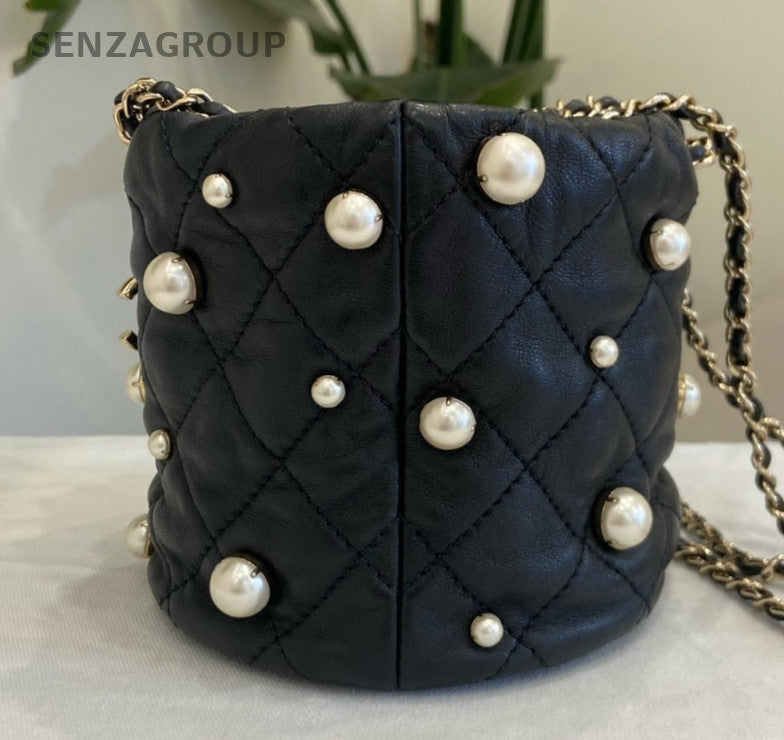 Chanel Lambskin Pearl Bucket Chain Shoulder Bag Crossbody Black Gold Women