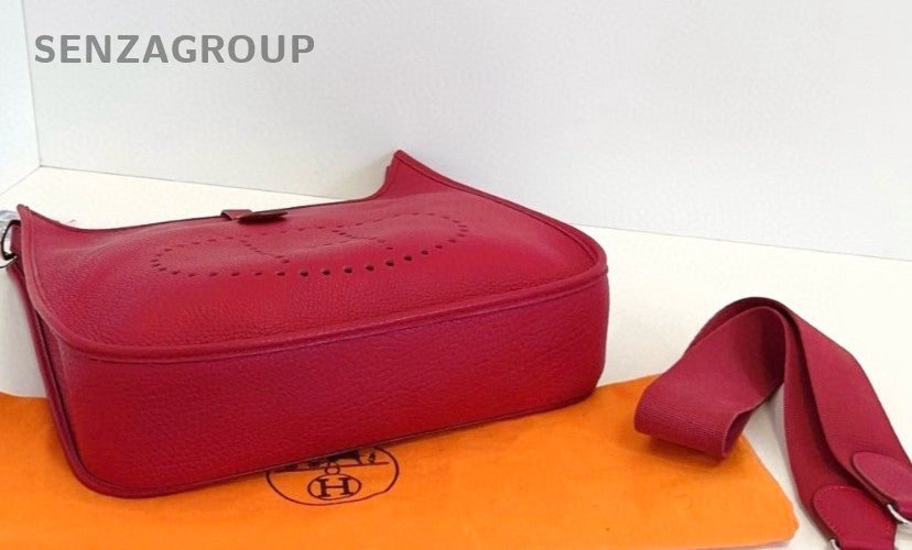 Hermes Evelyne 33 2ways Shoulder Crossbody Bag Red Women casual style