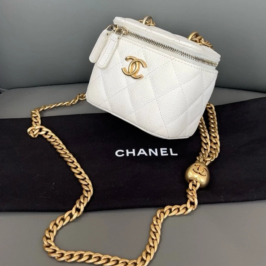 Authentic Chanel Chain Box Calfskin Shoulder Crossbody Bag White GHD