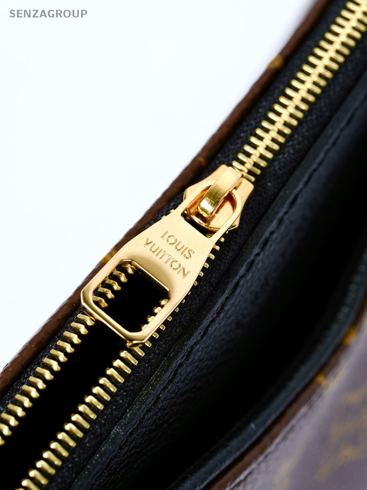 Louis Vuitton Monogram Pallas Clutch  Shoulder Bag M41639