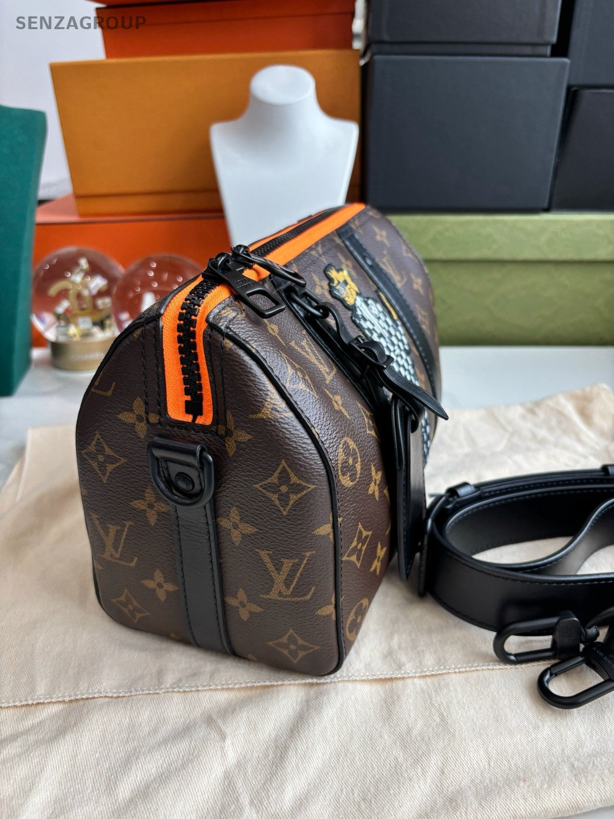 Louis Vuitton M45652 Friends City Keepall Monogram Black Crossbody bag
