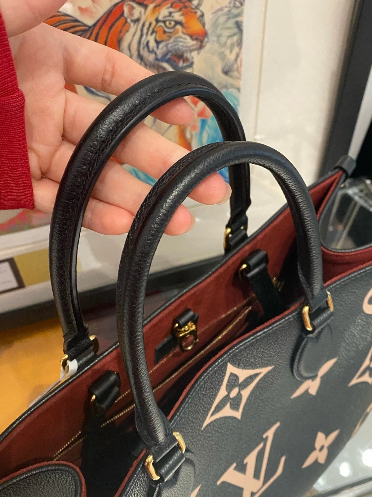Louis Vuitton Onthego Medium Grained Leather Tote Bag For Women